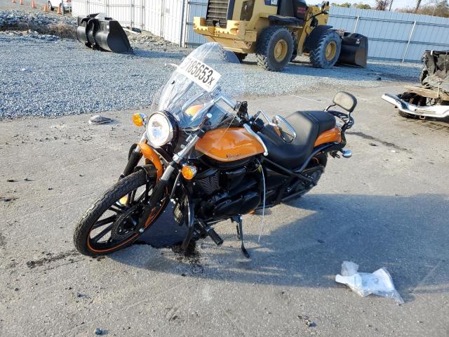 JKAVN2C13MA076362 - 2021 KAWASAKI VN900 C ORANGE photo 2