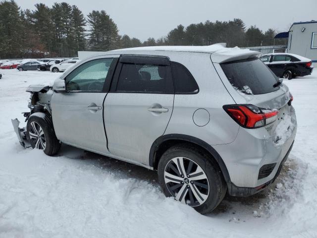 JA4ARUAU4MU031294 - 2021 MITSUBISHI OUTLANDER ES SILVER photo 2