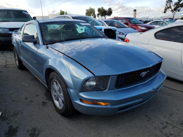 1ZVFT80N475322047 - 2007 FORD MUSTANG BLUE photo 4