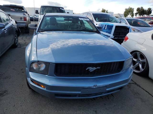 1ZVFT80N475322047 - 2007 FORD MUSTANG BLUE photo 5