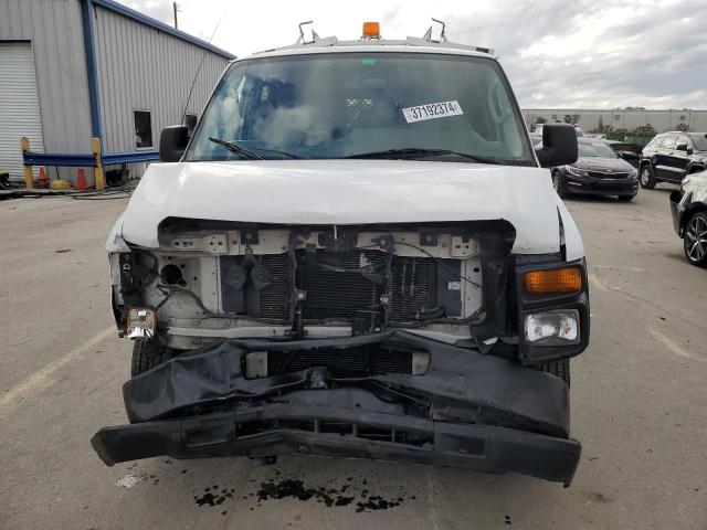 1FTNE24L39DA82030 - 2009 FORD ECONOLINE E250 VAN WHITE photo 5