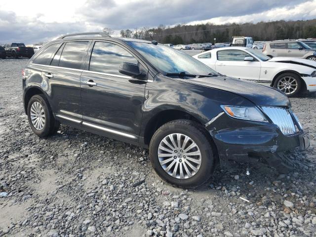 2LMDJ6JK2DBL15856 - 2013 LINCOLN MKX BLACK photo 4