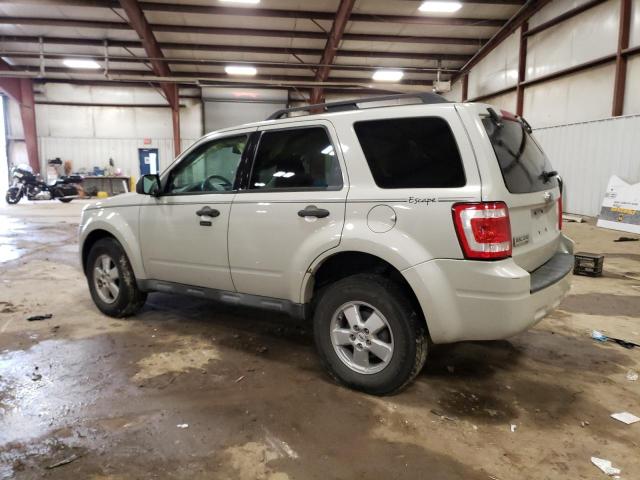 1FMCU03739KC67995 - 2009 FORD ESCAPE XLT SILVER photo 2