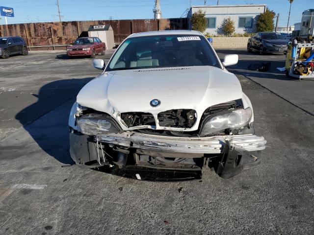 WBABD33455PL06653 - 2005 BMW 325 CI WHITE photo 5