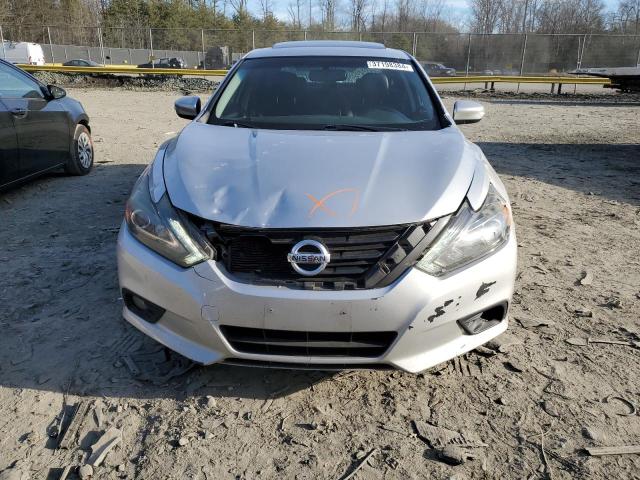 1N4AL3AP5HC211753 - 2017 NISSAN ALTIMA 2.5 SILVER photo 5