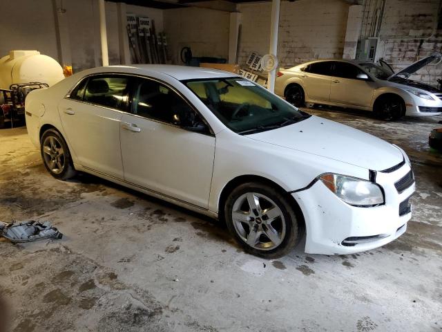 1G1ZC5E06AF168365 - 2010 CHEVROLET MALIBU 1LT WHITE photo 4