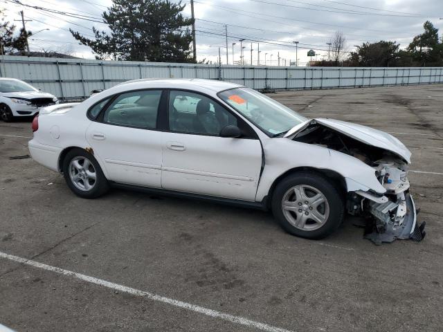 1FAFP53U77A207514 - 2007 FORD TAURUS SE WHITE photo 4