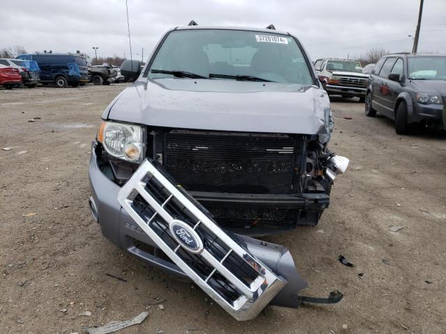 1FMCU93138KD40992 - 2008 FORD ESCAPE XLT GRAY photo 5