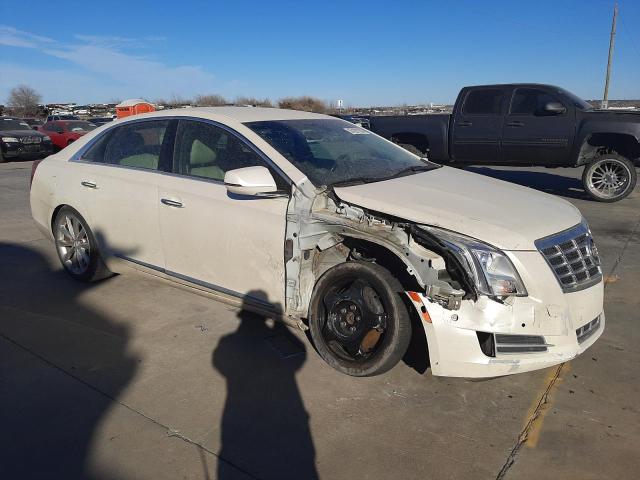 2G61M5S32E9215862 - 2014 CADILLAC XTS LUXURY COLLECTION WHITE photo 4