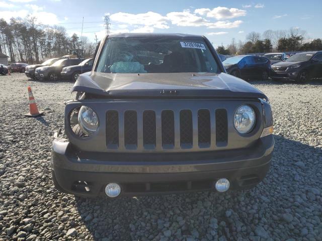 1C4NJPBA3FD358938 - 2015 JEEP PATRIOT SPORT GRAY photo 5