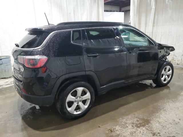 3C4NJDBB8JT418237 - 2018 JEEP COMPASS LATITUDE BLACK photo 3