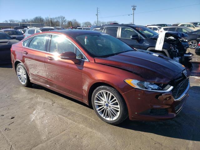 3FA6P0T99FR126677 - 2015 FORD FUSION SE BROWN photo 4