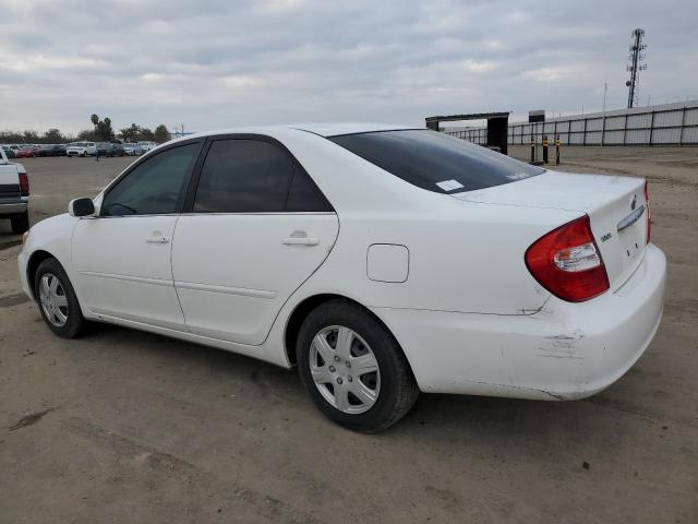 JTDBE32K730233985 - 2003 TOYOTA CAMRY LE WHITE photo 2