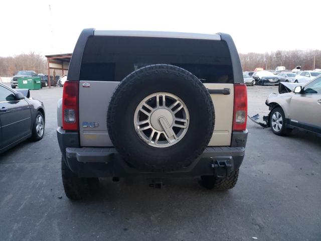 5GTEN13E698112958 - 2009 HUMMER H3 GOLD photo 6