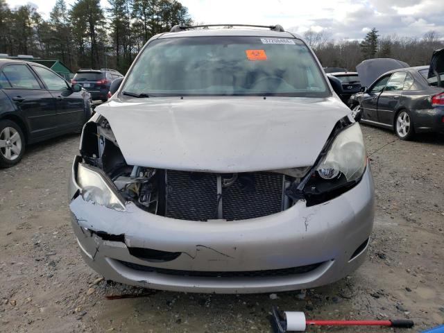 5TDZK23C09S236757 - 2009 TOYOTA SIENNA CE SILVER photo 5