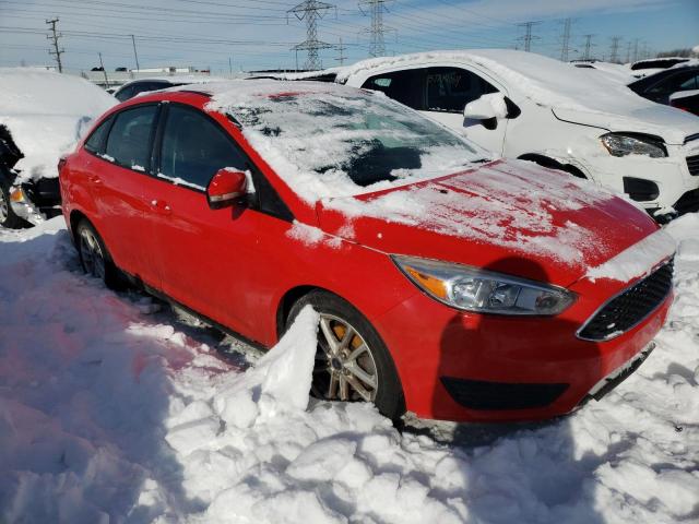 1FADP3F22HL329533 - 2017 FORD FOCUS SE RED photo 4