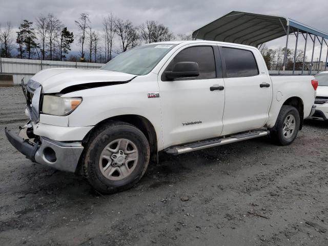 5TFEY5F14AX080679 - 2010 TOYOTA TUNDRA CREWMAX SR5 WHITE photo 1