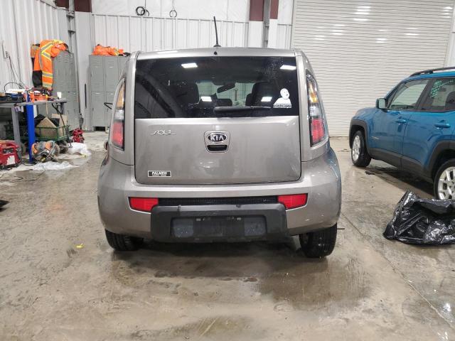 KNDJT2A2XB7235569 - 2011 KIA SOUL + GRAY photo 6