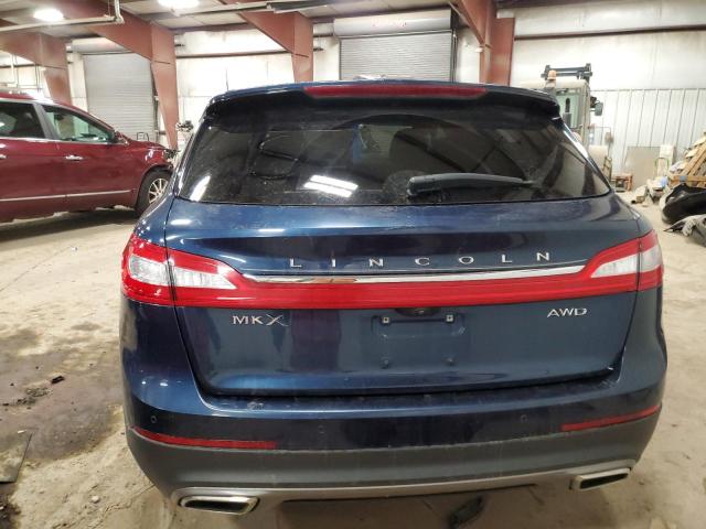 2LMPJ8LR4HBL51041 - 2017 LINCOLN MKX RESERVE أزرق صورة 6