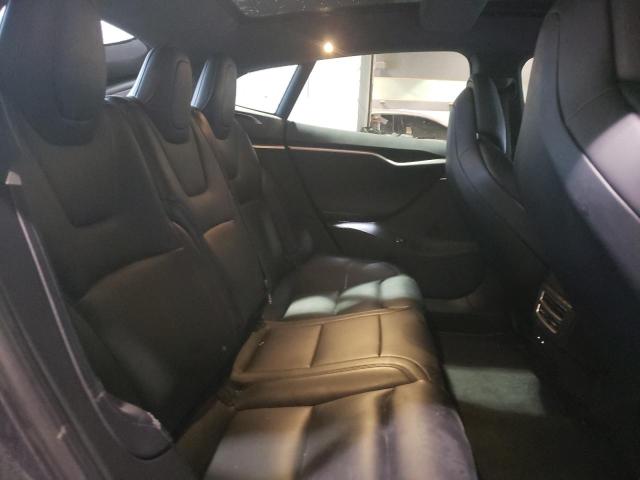 5YJSA1E2XHF229563 - 2017 TESLA MODEL S ნაცრისფერი ფოტო 10