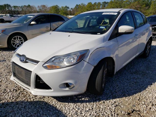 1FADP3K23EL320941 - 2014 FORD FOCUS SE WHITE photo 2