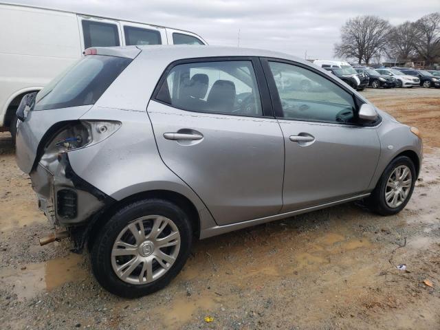 JM1DE1KY1D0168067 - 2013 MAZDA MAZDA2 SILVER photo 3