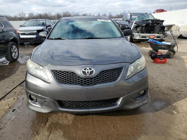 4T1BF3EK3BU225300 - 2011 TOYOTA CAMRY BASE GRAY photo 5