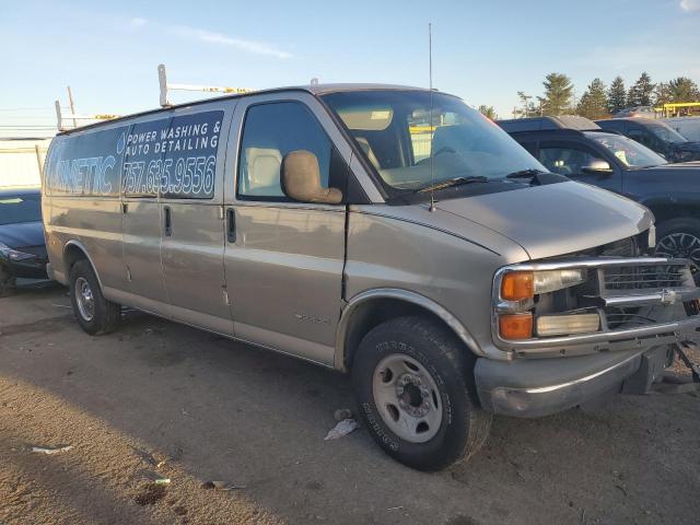 1GCGG29F711178321 - 2001 CHEVROLET EXPRESS G2 TAN photo 4