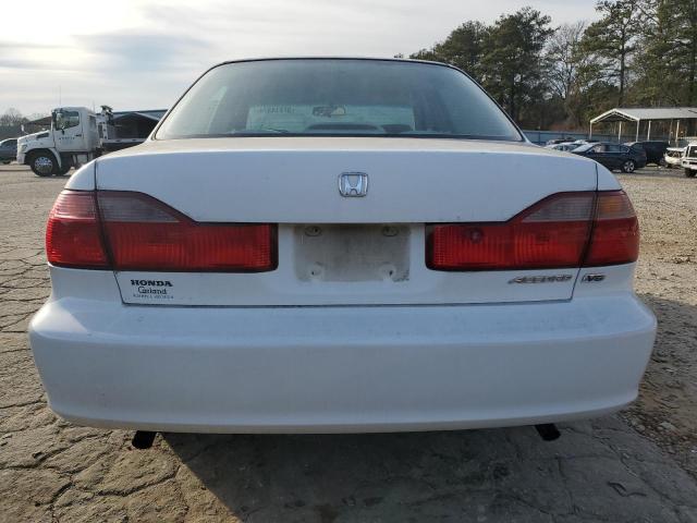 1HGCG1648YA057689 - 2000 HONDA ACCORD LX WHITE photo 6