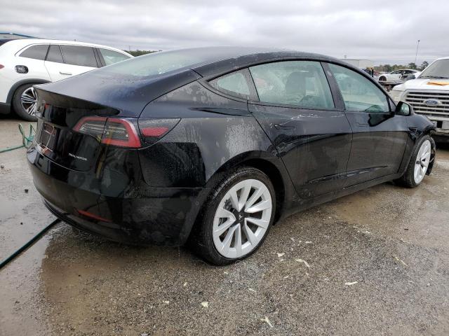 5YJ3E1EB0NF191023 - 2022 TESLA MODEL 3 BLACK photo 3