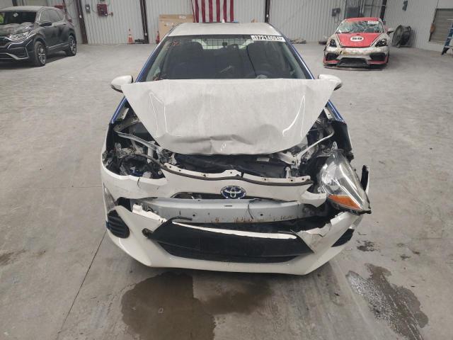 JTDKDTB34G1125805 - 2016 TOYOTA PRIUS C WHITE photo 5