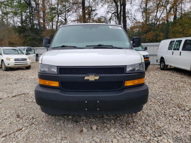 1GCWGAFP5M1184416 - 2021 CHEVROLET EXPRESS G2 WHITE photo 5