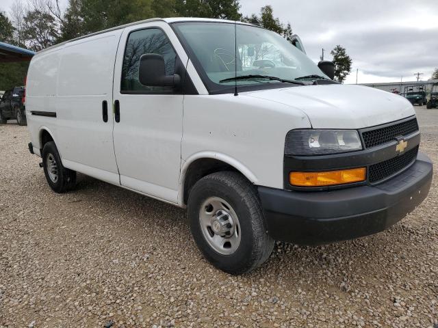 1GCWGAFPXM1185612 - 2021 CHEVROLET EXPRESS G2 WHITE photo 4