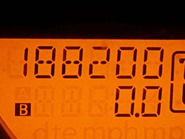 5N1BR1NB4BC624329 - 2011 NISSAN PATHFINDER LE  ფოტო 8