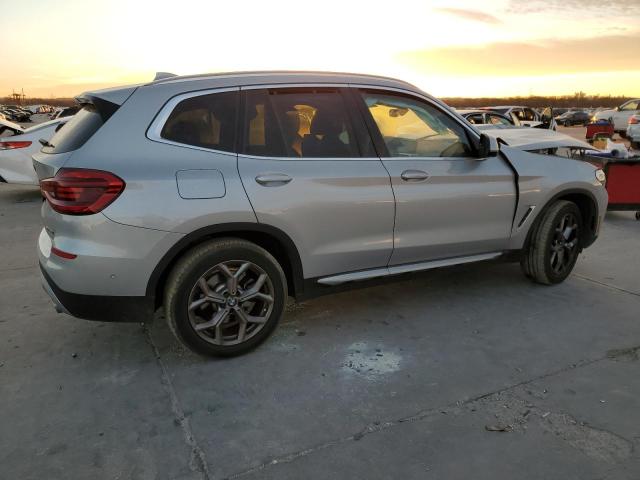 5UXTY3C06M9H58740 - 2021 BMW X3 SDRIVE30I SILVER photo 3