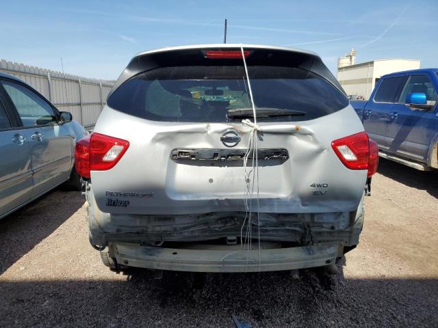 5N1DR2MM5JC637865 - 2018 NISSAN PATHFINDER S SILVER photo 6