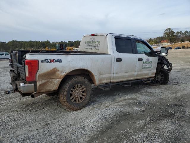 1FT7W2B62JEB39383 - 2018 FORD F250 SUPER DUTY WHITE photo 3