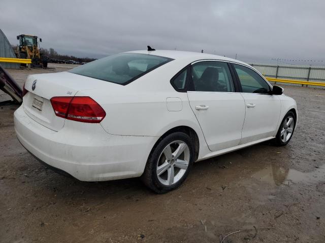 1VWBP7A39DC098873 - 2013 VOLKSWAGEN PASSAT SE WHITE photo 3