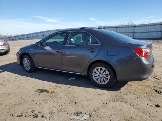 4T1BD1FK5CU058397 - 2012 TOYOTA CAMRY HYBRID GRAY photo 2