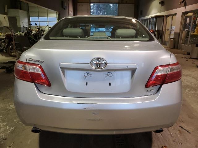 4T1BK46K17U045417 - 2007 TOYOTA CAMRY LE SILVER photo 6