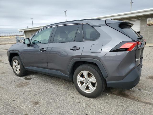 2T3P1RFV6MC251515 - 2021 TOYOTA RAV4 XLE GRAY photo 2