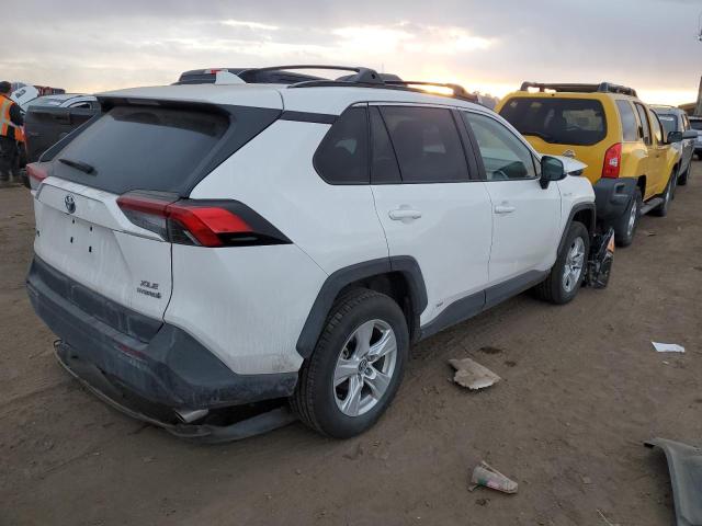 4T3RWRFVXLU006790 - 2020 TOYOTA RAV4 XLE WHITE photo 3