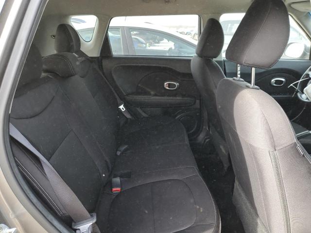 KNDJN2A28F7160371 - 2015 KIA SOUL GRAY photo 6