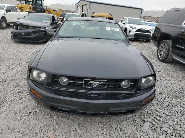 1ZVFT80N175199162 - 2007 FORD MUSTANG BLACK photo 5