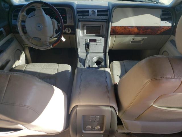 5LMFU28R74LJ08819 - 2004 LINCOLN NAVIGATOR შავი ფოტო 8