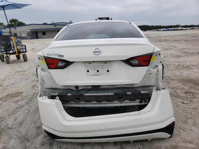 1N4BL4BV4KC106846 - 2019 NISSAN ALTIMA S WHITE photo 6