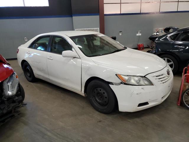 JTNBE46K373004347 - 2007 TOYOTA CAMRY CE WHITE photo 4