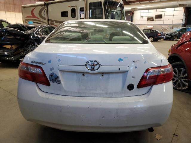 JTNBE46K373004347 - 2007 TOYOTA CAMRY CE WHITE photo 6