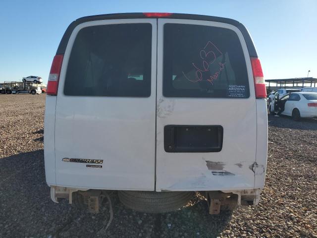 1GAZG1FG1F1225830 - 2015 CHEVROLET EXPRESS G3 LT WHITE photo 6