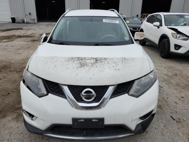 KNMAT2MT2FP575258 - 2015 NISSAN ROGUE S WHITE photo 5